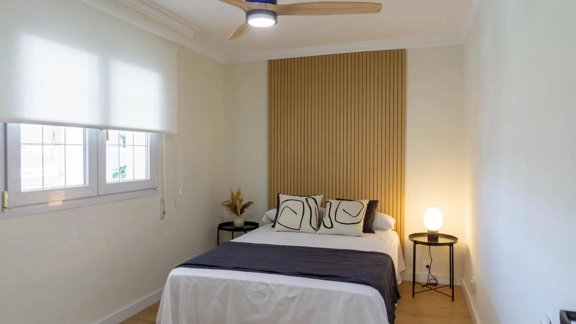 Boutique Flat Malaga Airport Apartment
